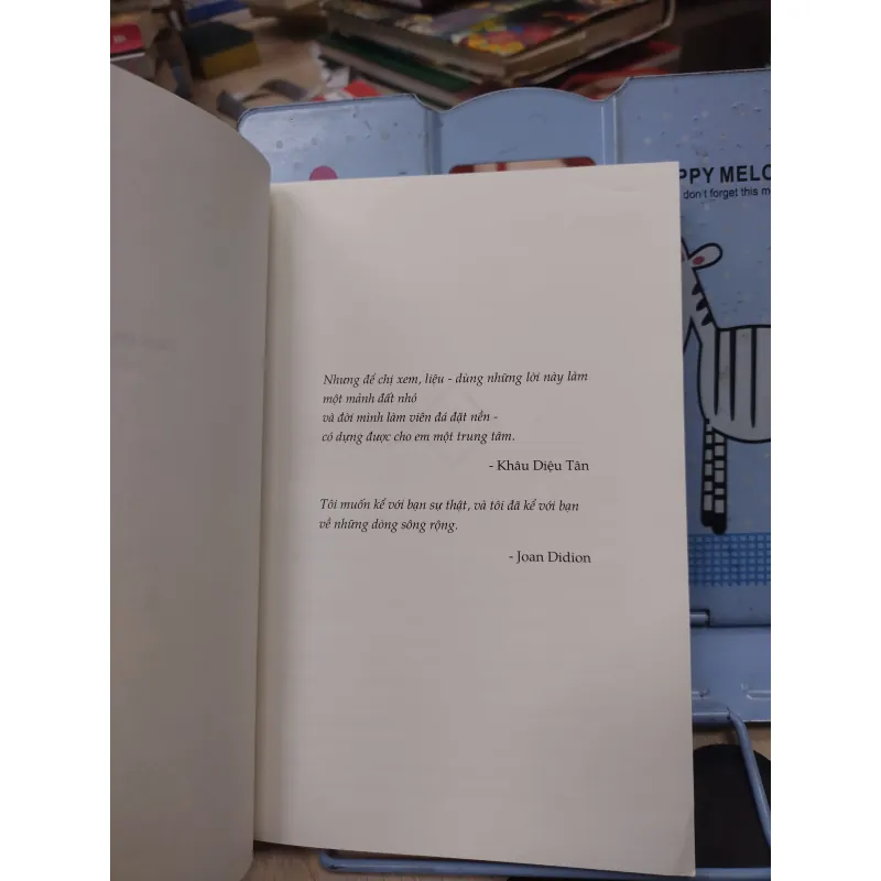 Sách: Một thoáng ta rực rỡ ở nhân gian - TG: Ocean Vuong (B1) 782703