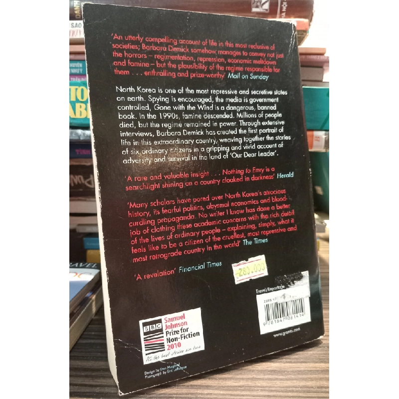 Nothing To Envy: Real Lives in North Korea - Barbara Demick 449529