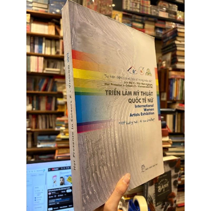 Triển lãm mỹ thuật quốc tế nữ 789497
