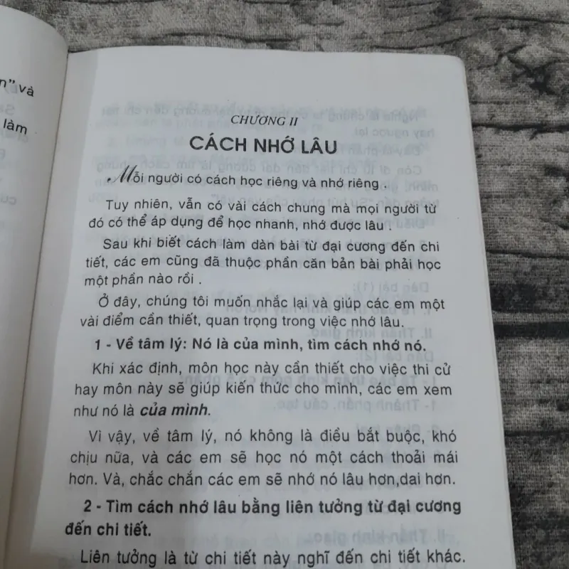 Cẩm nang Học sinh - Sinh viên. Bí quyết học nhanh nhớ lâu. Thầy Trần Nghĩa Trọng. In 1999 762016