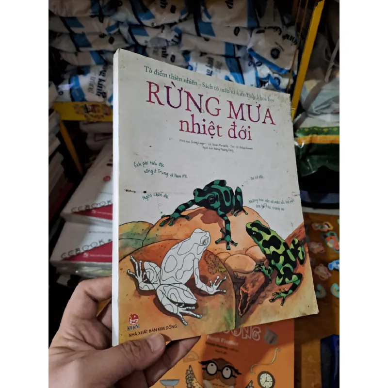 [Sách Cũ SCGR] Rừng mưa nhiệt đới sách tô màu và kiến thức khoa học mới 90% HCM0808 MẸ VÀ BÉ 678162
