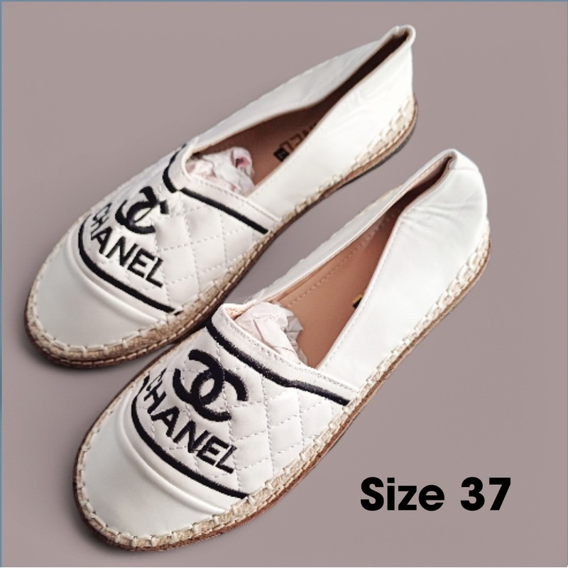 Slipon CN trắng size 37 77344