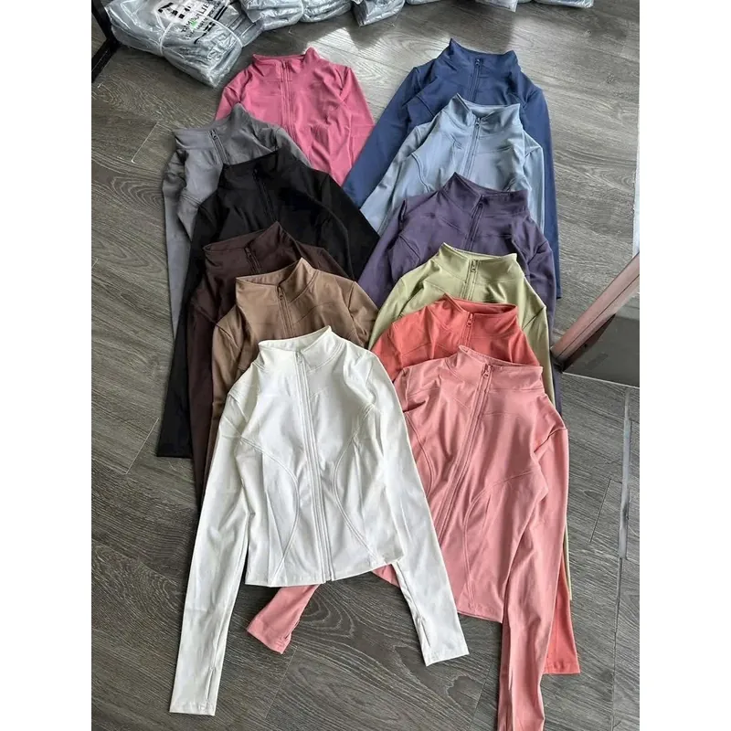 Quần áo thể thao 735534