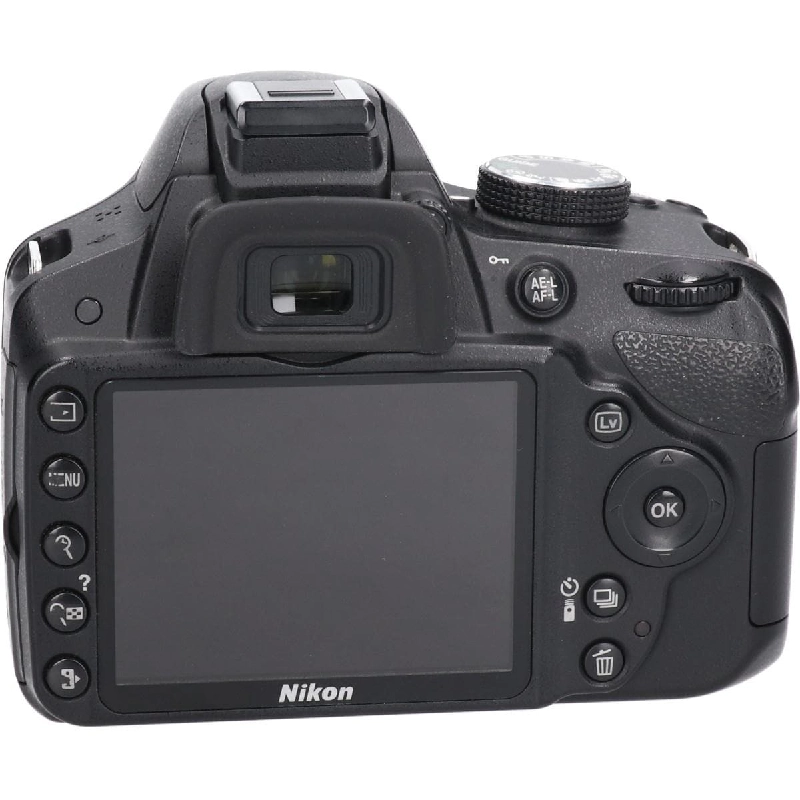 Ｄ３２００ - Hàng hiệu Authentic 886157