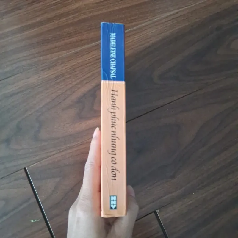 Hạnh phúc nhưng cô đơn 734241