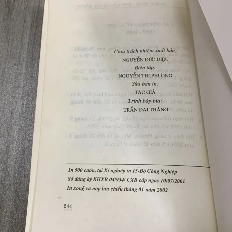 Andre gide đời văn và tác phẩm. Có chữ ký tặng của tg. 10b2 1026339