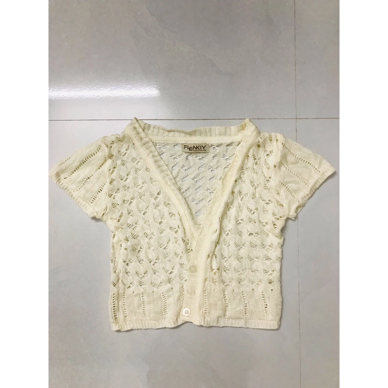 Áo khoác ren trắng size S cực xinh 451632
