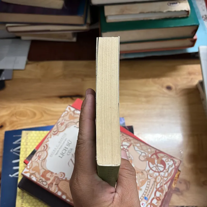 II Truyện Ngắn: Phan Thị Vàng Anh - 2011 700972