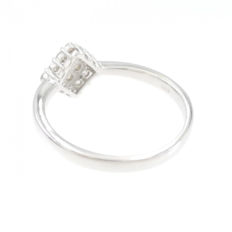 【新品】Nhẫn kim cương PT 0.30CT 672629