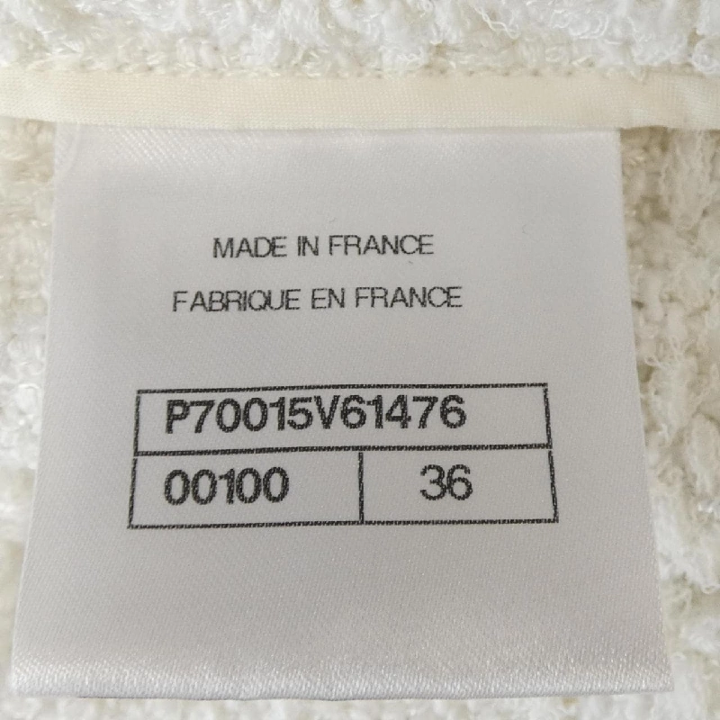 Áo khoác CHANEL P70015V61476 21C 626886