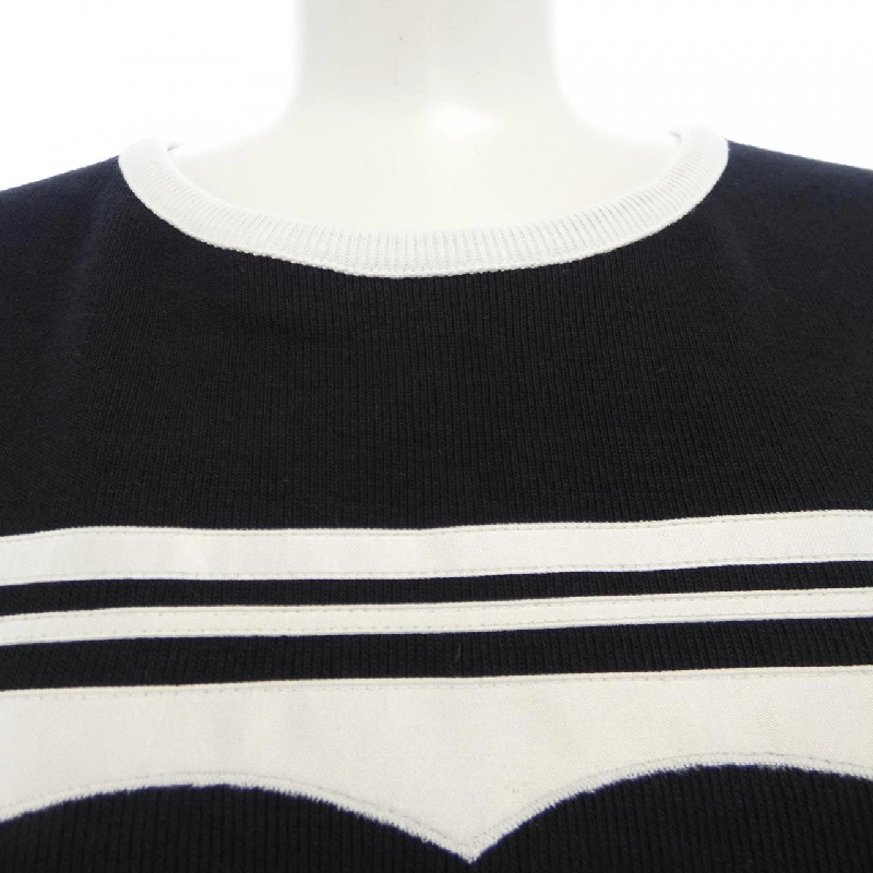 Áo thun CHANEL - Hàng hiệu Authentic 826121