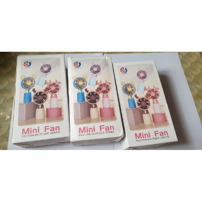 Quạt Cầm Tay Mini Fan  8222