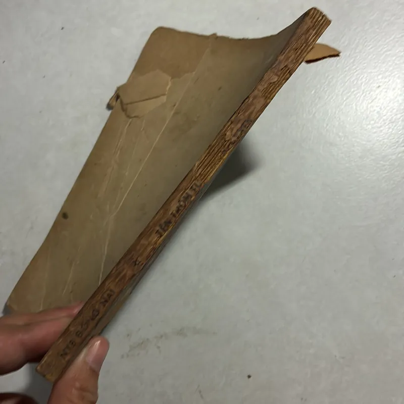 Tên trộm tu viện Capyxen 738955