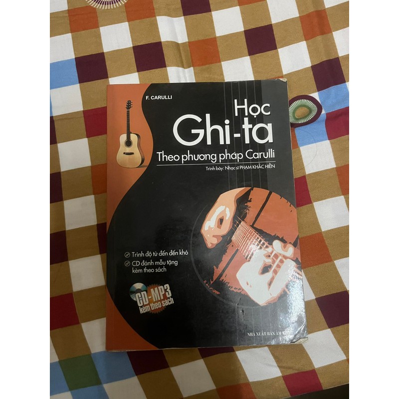 Sách học guitar nhập môn 70563