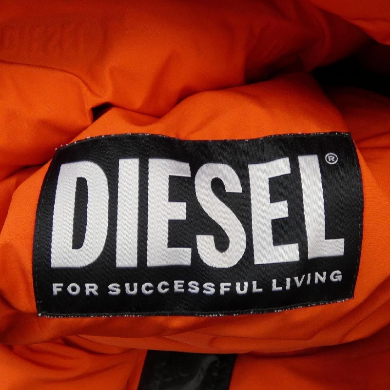 Áo khoác lông vũ DIESEL 632318