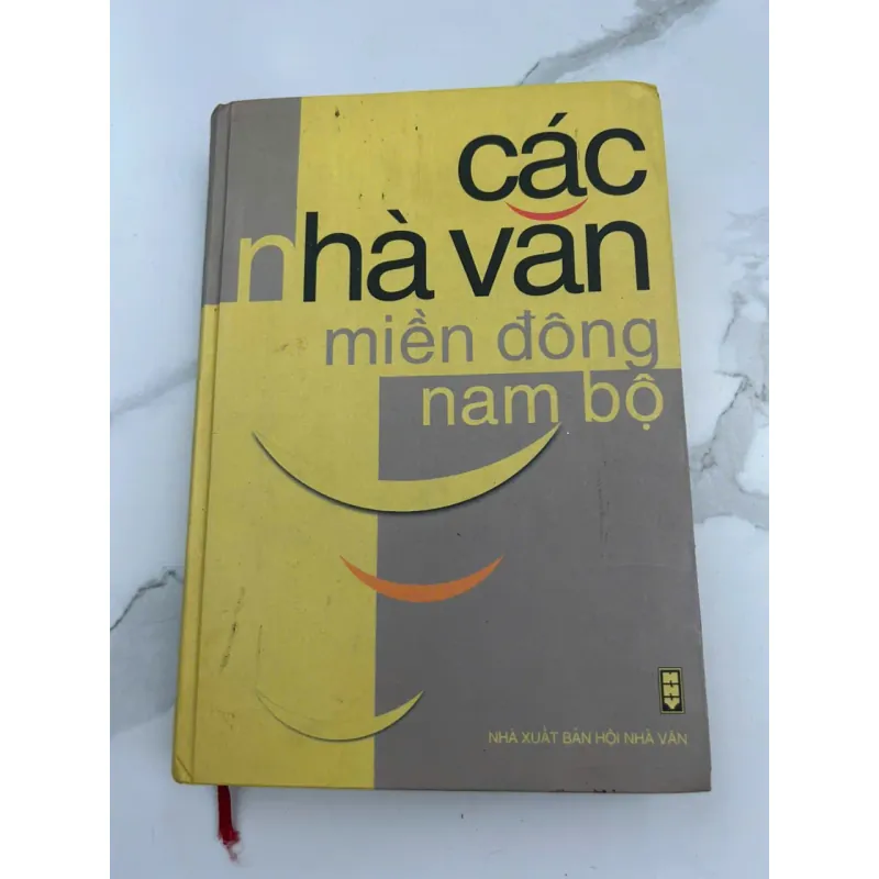 Các Nhà Văn Miền Đông Nam Bộ 601315