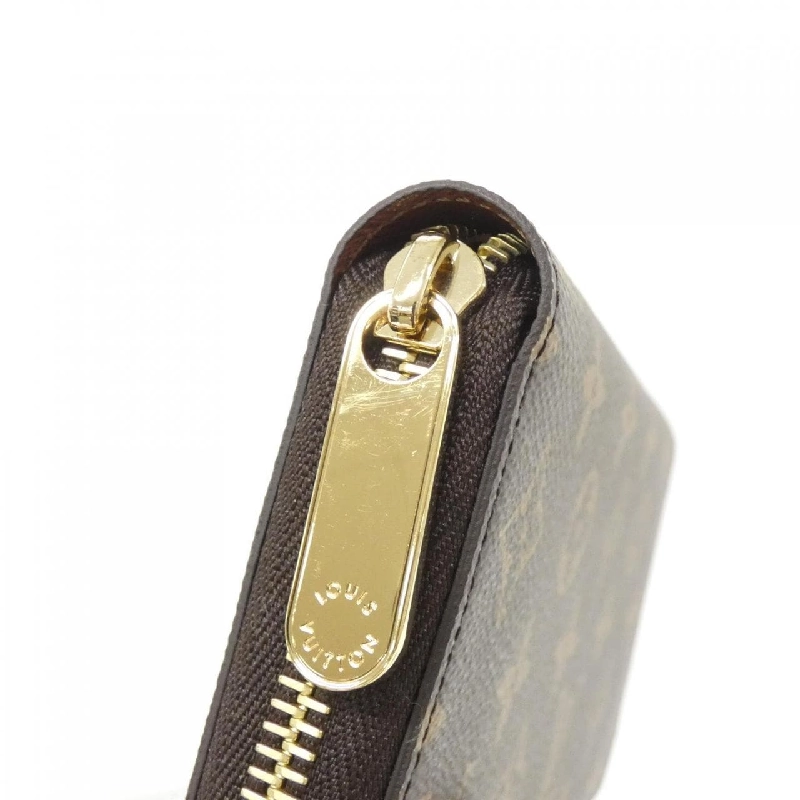 Ví Zippy Monogram Louis Vuitton M42616 621486