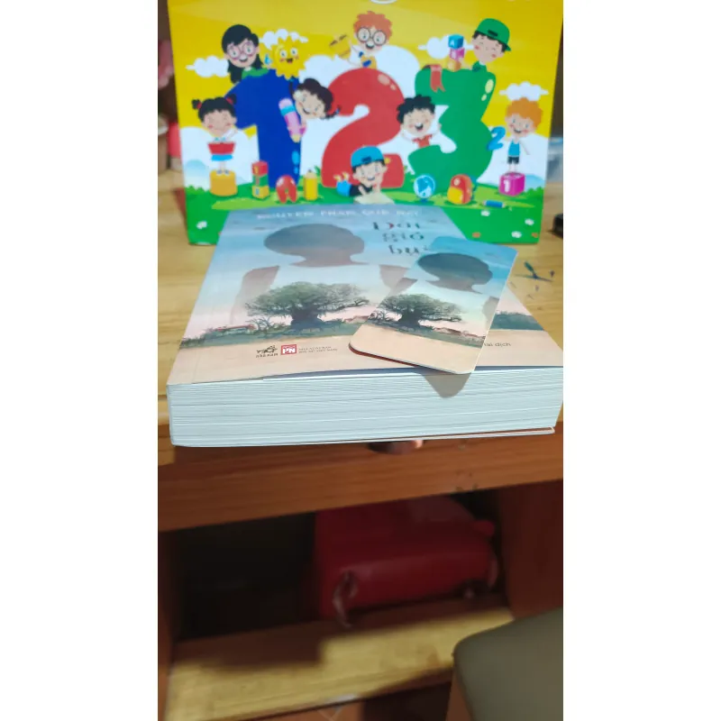 Đời Gió Bụi ----Nguyễn Phan Quế Mai 999564