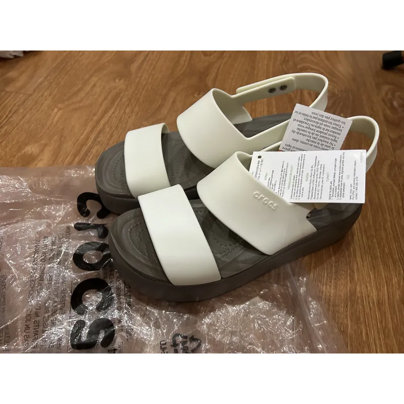 Xăng đan Crocs 603290