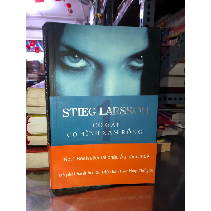 Cô gái có hình xăm rồng - Stieg Larsson  1066826