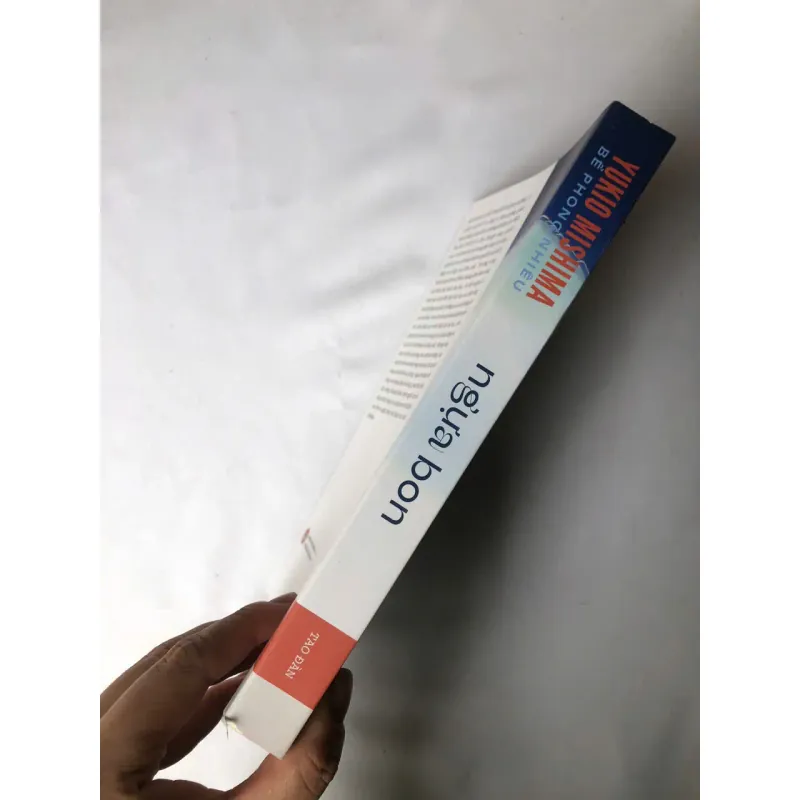 Ngựa Bon - Yukio Mishima 735197