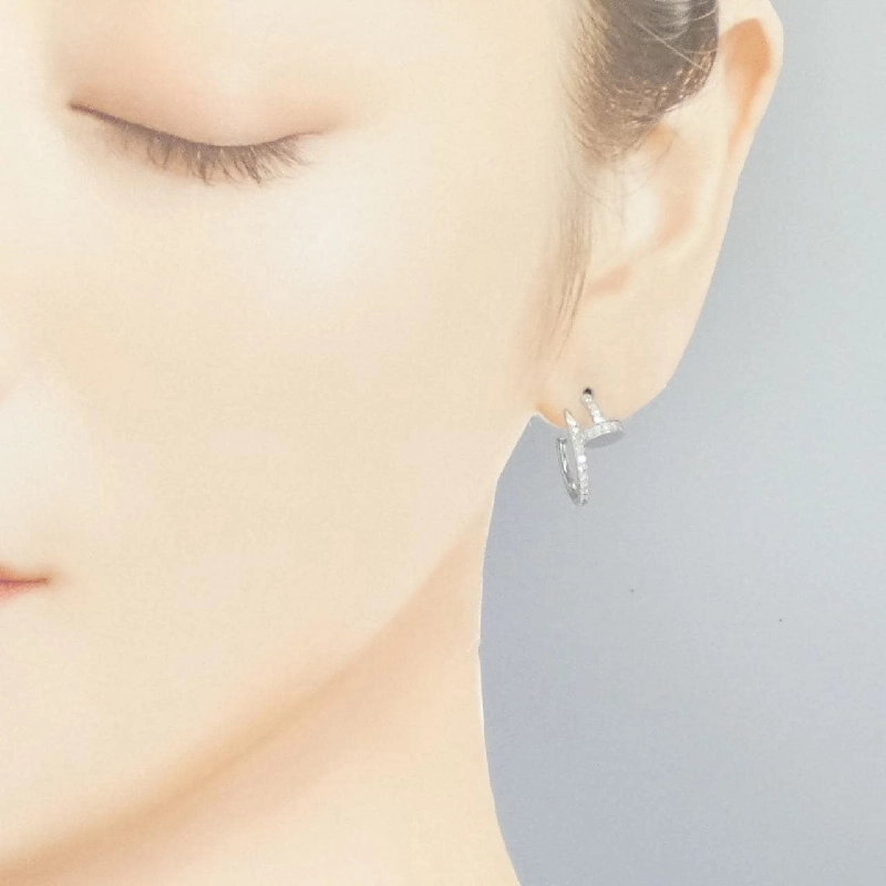 Khuyên tai Cartier Juste un Clou - Hàng hiệu Chính hãng 844908