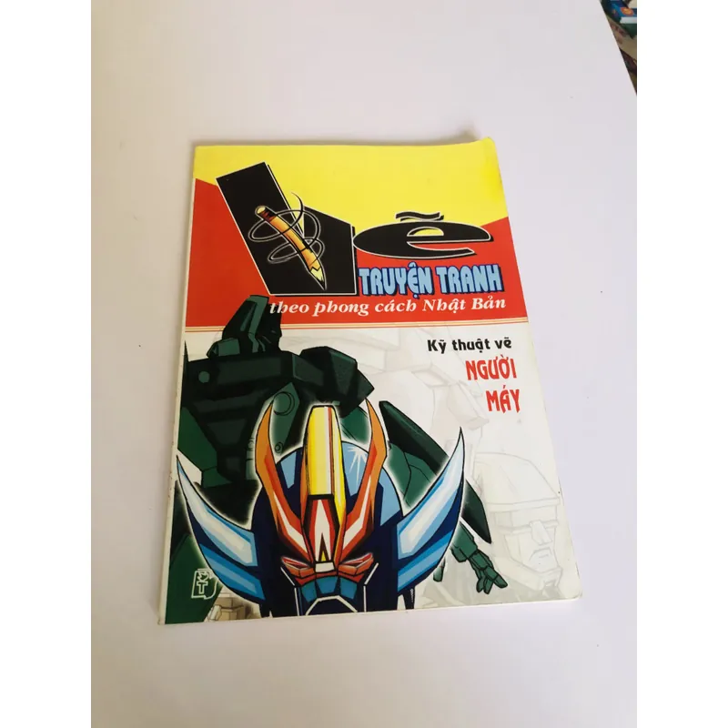 VẼ TRUYỆN TRANH THEO PHONG CÁCH NHẬT BẢN ( kỹ thuật vẽ người máy) 591867