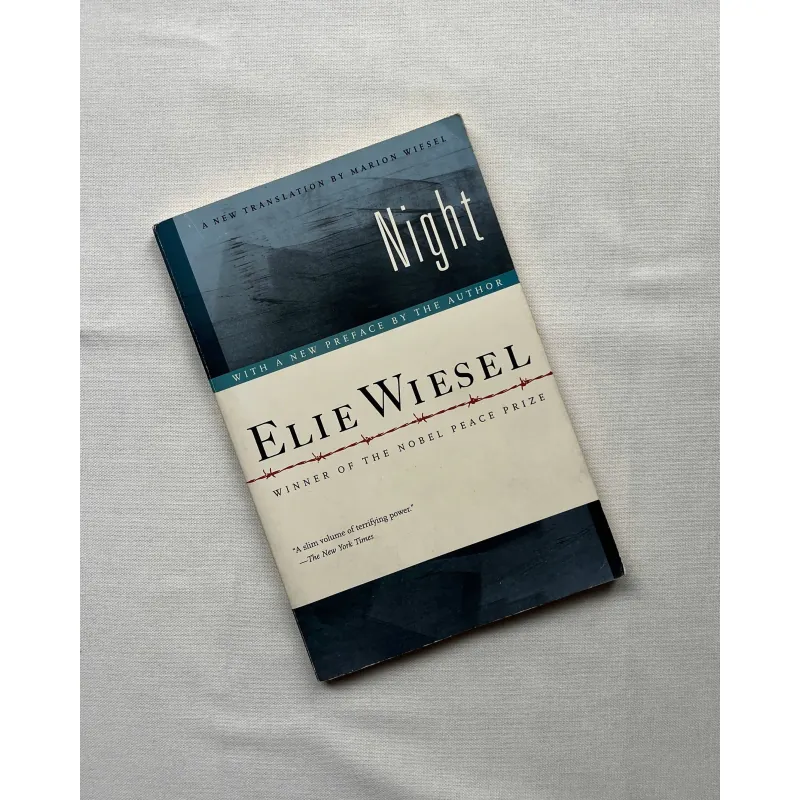 Night - Elie Wiesel  932570