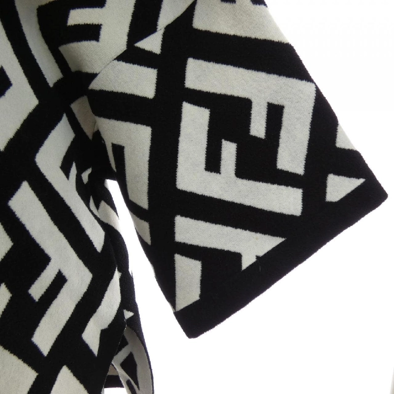 FENDI FF Motif FZY639 A3PU Áo len - Hàng hiệu Chính hãng 814252