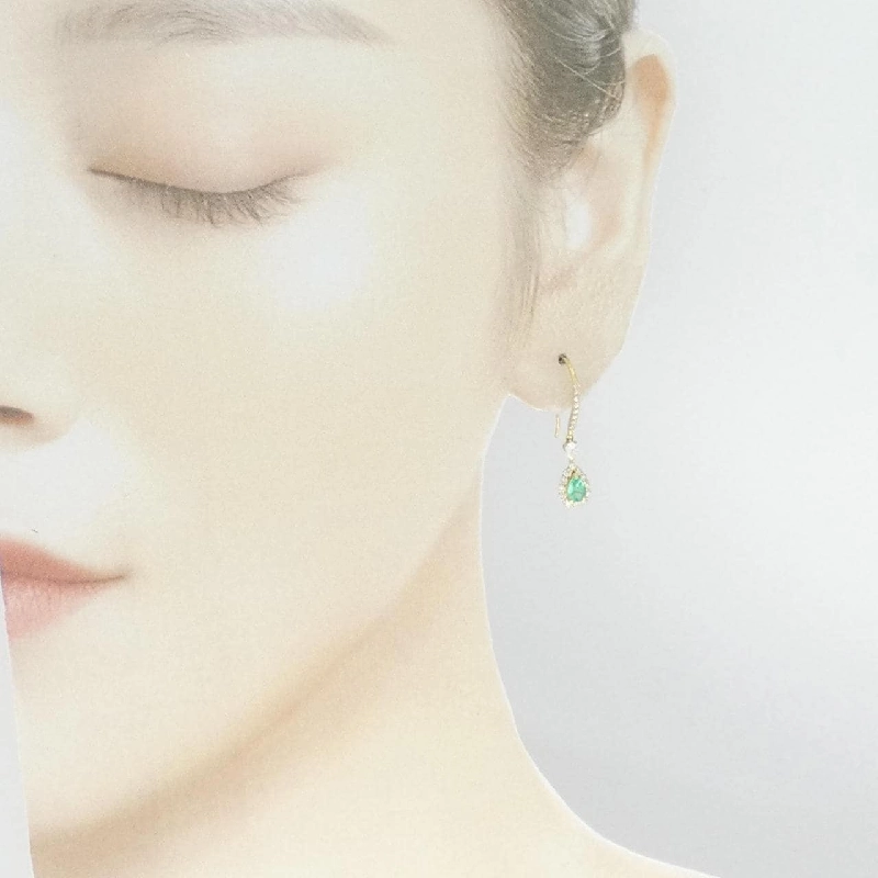 K18YG Bông tai Ngọc lục bảo 0.39CT - Hàng hiệu Chính hãng 877009