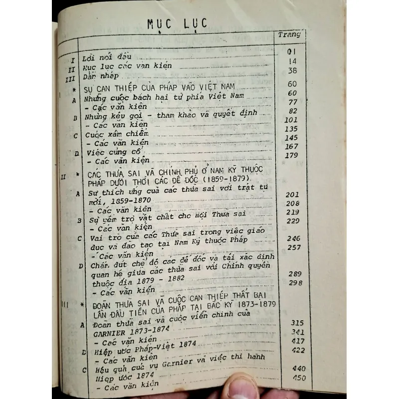 Thừa sai công giáo Pháp và các chinh sach của đế quốc tại Việt Nam 1005669
