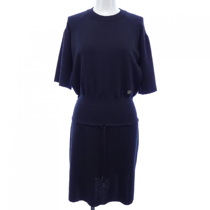 Đầm LOUIS VUITTON F7KD12OIB - Hàng hiệu Authentic 811433