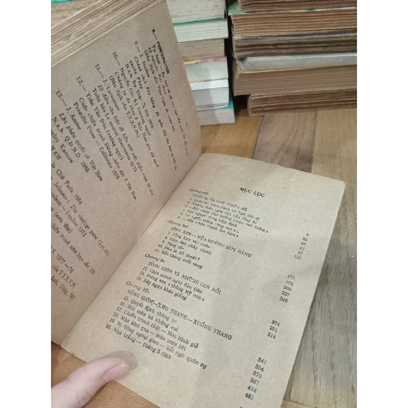 Một cuộc chiến tranh sáu đời tổng thống - Trần Trọng Trung 788050