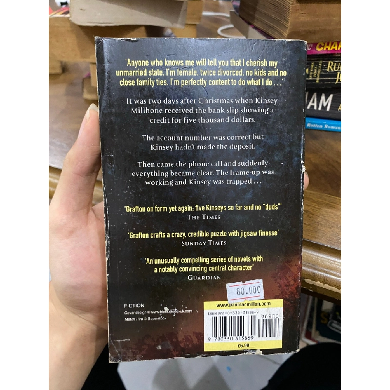 E is for Evidence - Sue Grafton 507541