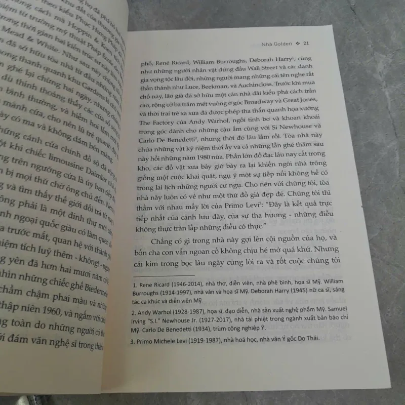 NHÀ GOLDEN - SALMAN RUSHDIE 784292