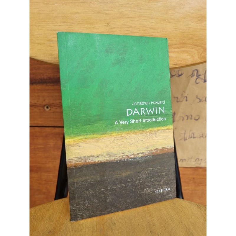 DARWIN : A VERY SHORT INTRODUCTION - JONATHAN HOWARD 120362