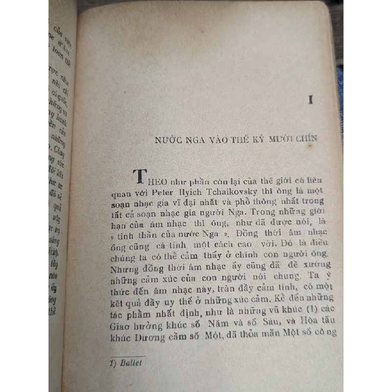 TCHAIKOVSKY CUỘC ĐỜI VÀ NGHỆ THUẬT  - PERCY M.YOUNG ( HOÀI KHANH DỊCH ) 304386