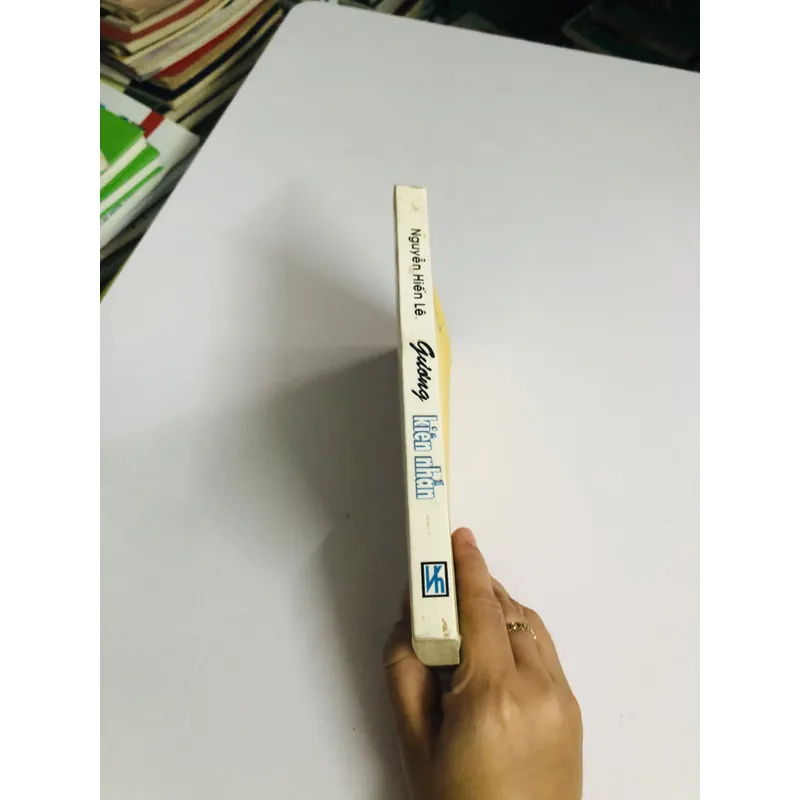 GƯƠNG KIÊN NHẪN  ( Nguyễn Hiến Lê) 701974