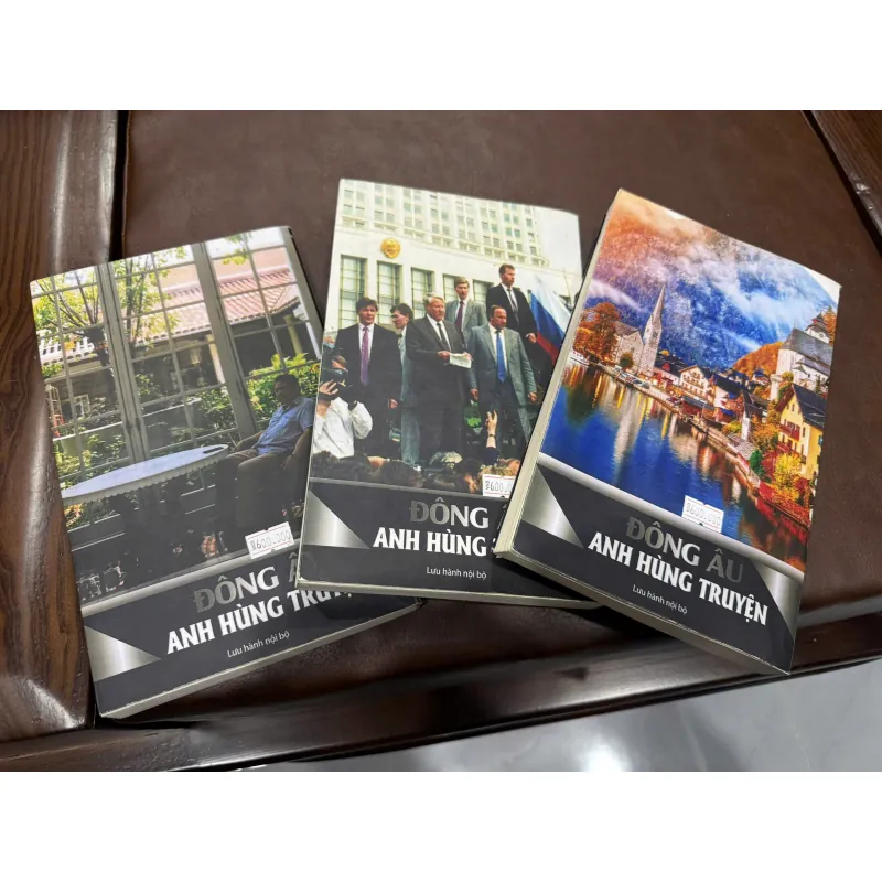 Combo 3 Tập “Đông Âu – Anh Hùng Truyện” | Sách Tư Liệu – Lịch Sử – Trải Nghiệm Đông Âu- K3 1013576
