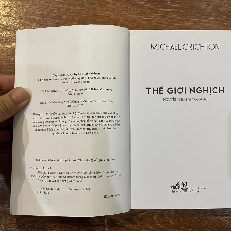 Thế giới nghịch - Michael Crichton (k4) 389140