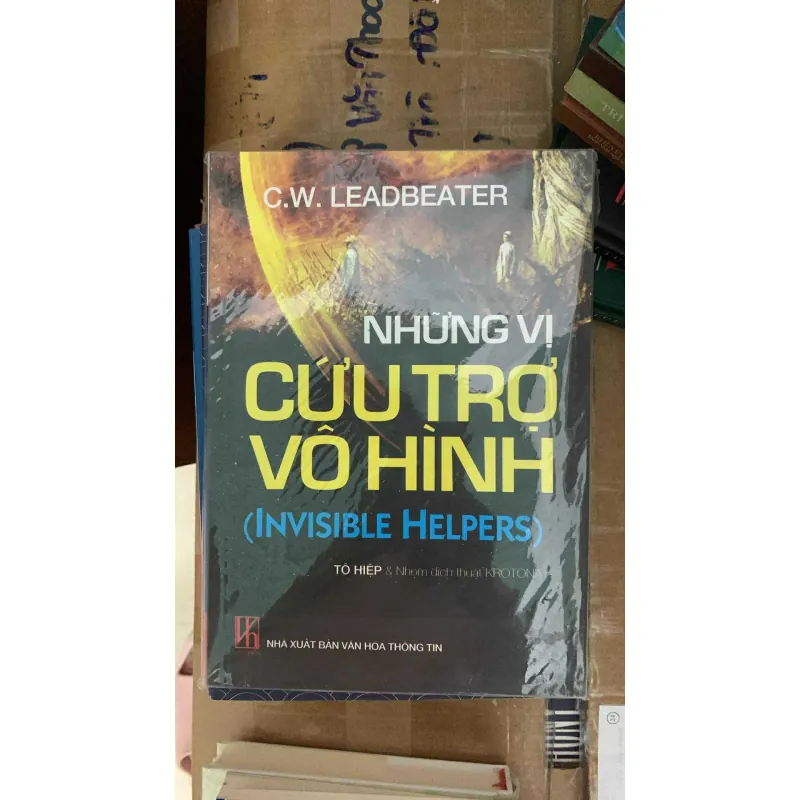 Những vị cứu trợ vô hình 753808