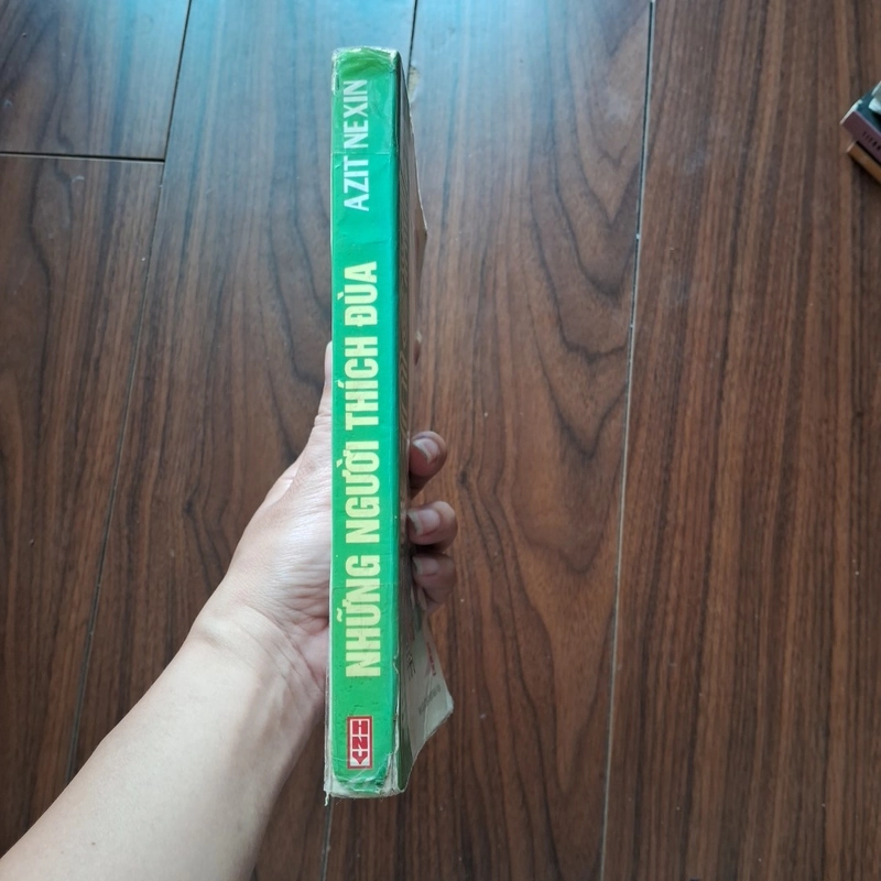 Những người thích đùa  504977