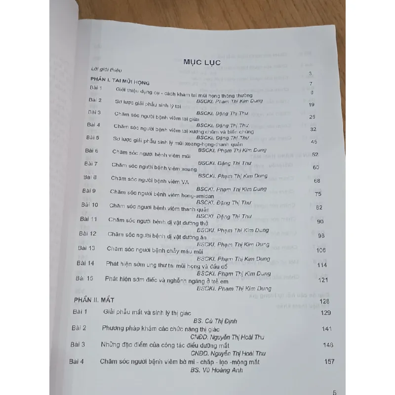 Điều dưỡng chuyên khoa hệ ngoại: tai mũi họng, mắt, răng hàm mặt (sách đào tạo cao đăng điều dưỡng) - Bộ Y Tế 700639