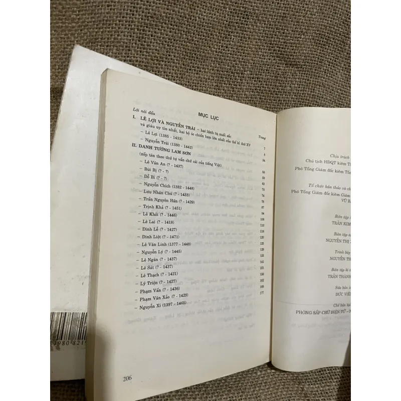 Danh tướng Việt Nam tập 1-2 989718