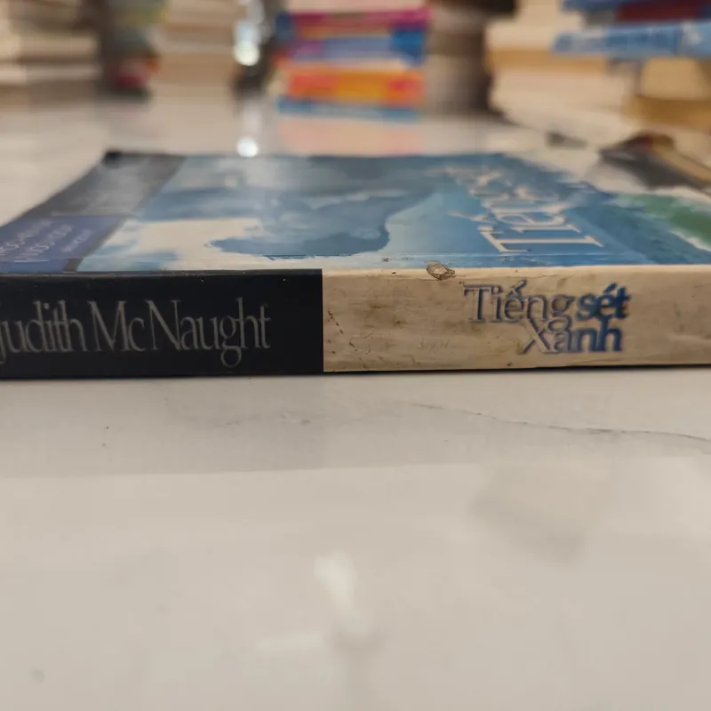 Tiếng sét xanh 606977