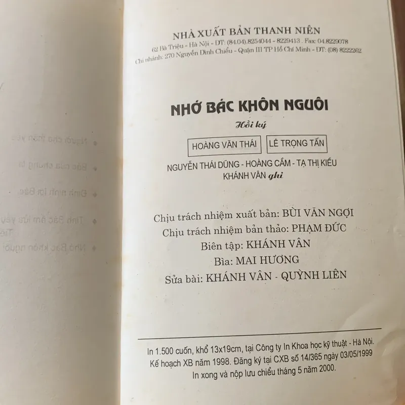 Nhớ Bác khôn nguôi, hồi ký của Đại tướng Hoàng Văn Thái 696681