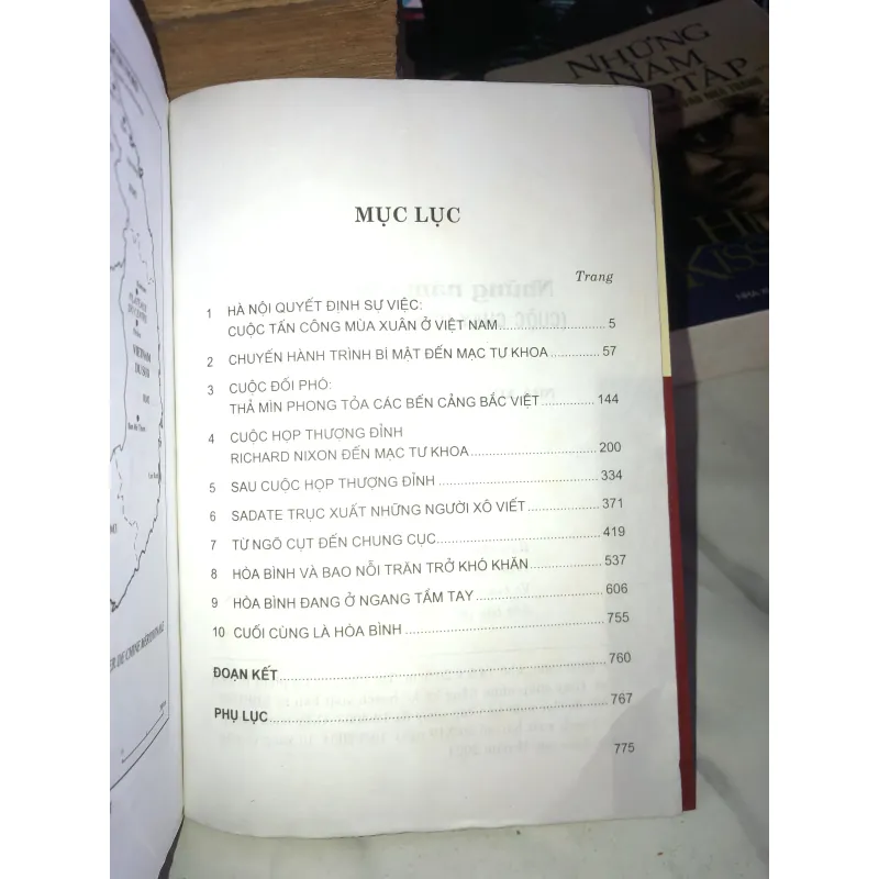 Những năm bão táp - Cuộc chạy đua vào nhà Trắng - Henry Kissinger 1017736
