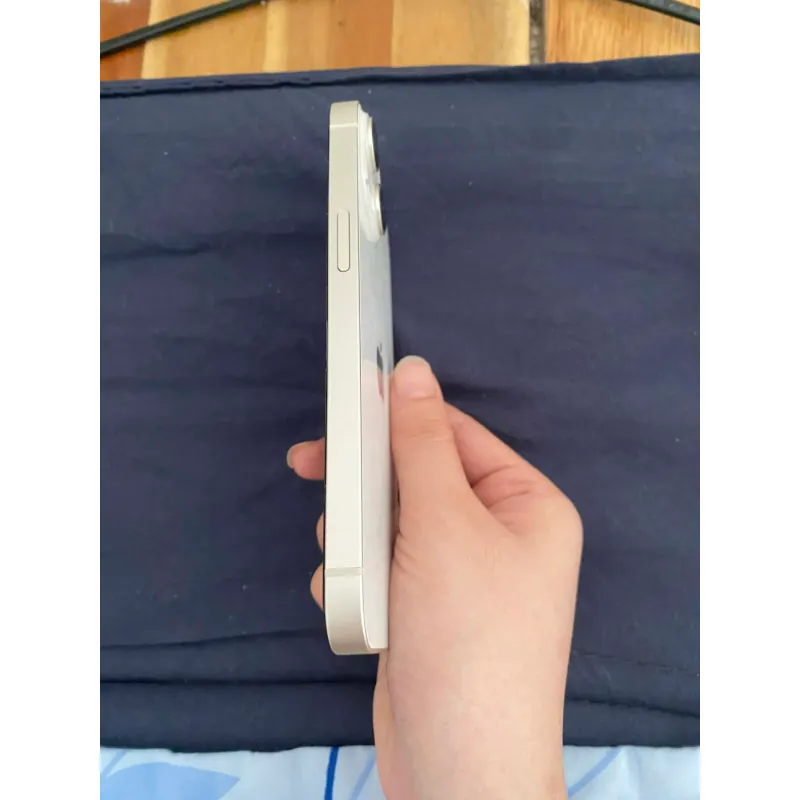 iPhone 14 VNA 1021322