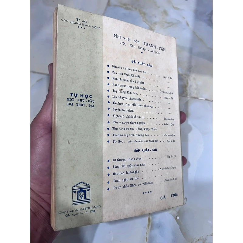 TỰ HỌC MỘT NHU CẦU CỦA THỜI ĐẠI ( BẢN ĐẶC BIỆT CÓ THỦ BÚT TÁC GIẢ) - NGUYỄN HIẾN LÊ 531623