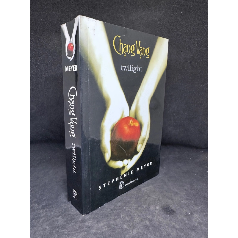 [Phiên Chợ Sách Cũ] Chạng Vạng, Stephenie Meyer, 2009 1304 SBM Blogmeo 27525 461737